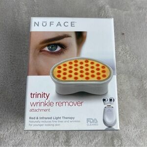 Nuface Trinity wrinkle remover attachment red and infrared  light therapy